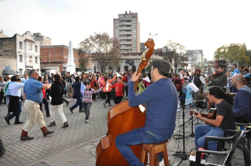 La ciudad se prepara para la temporada turiacutestica