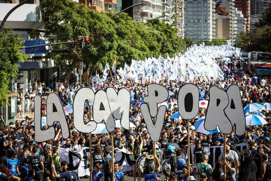 Radicalizacioacuten y tensioacuten institucional- el temor a una ruptura dentro del peronismo bonaerense