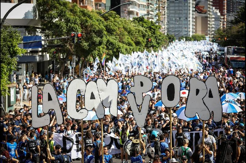 Radicalizacioacuten y tensioacuten institucional- el temor a una ruptura dentro del peronismo bonaerense
