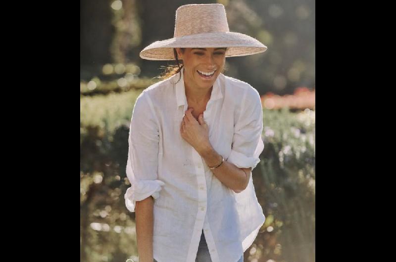 Meghan Markle celebroacute el 4 de julio y compartioacute una postal iacutentima desde California