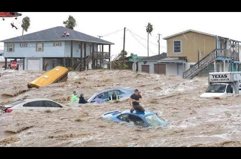 Inundaciones en Texas- 80 muertos y maacutes de 40 desaparecidos