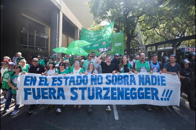 ATE rechaza las modificaciones en el INTI y el INTA 