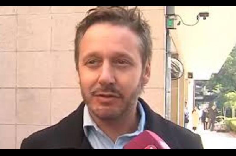 Benjamiacuten Vicuntildea furioso- ldquoAlgo hicimos mal todos nosotros para que se esteacute hablando de mis hijosrdquo