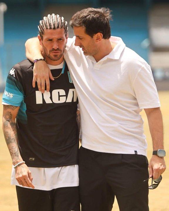 La bomba de Flavio Azzaro que ilusiona a todo Racing- ldquoHay muchas chances de que De Paul juegue acaacuterdquo