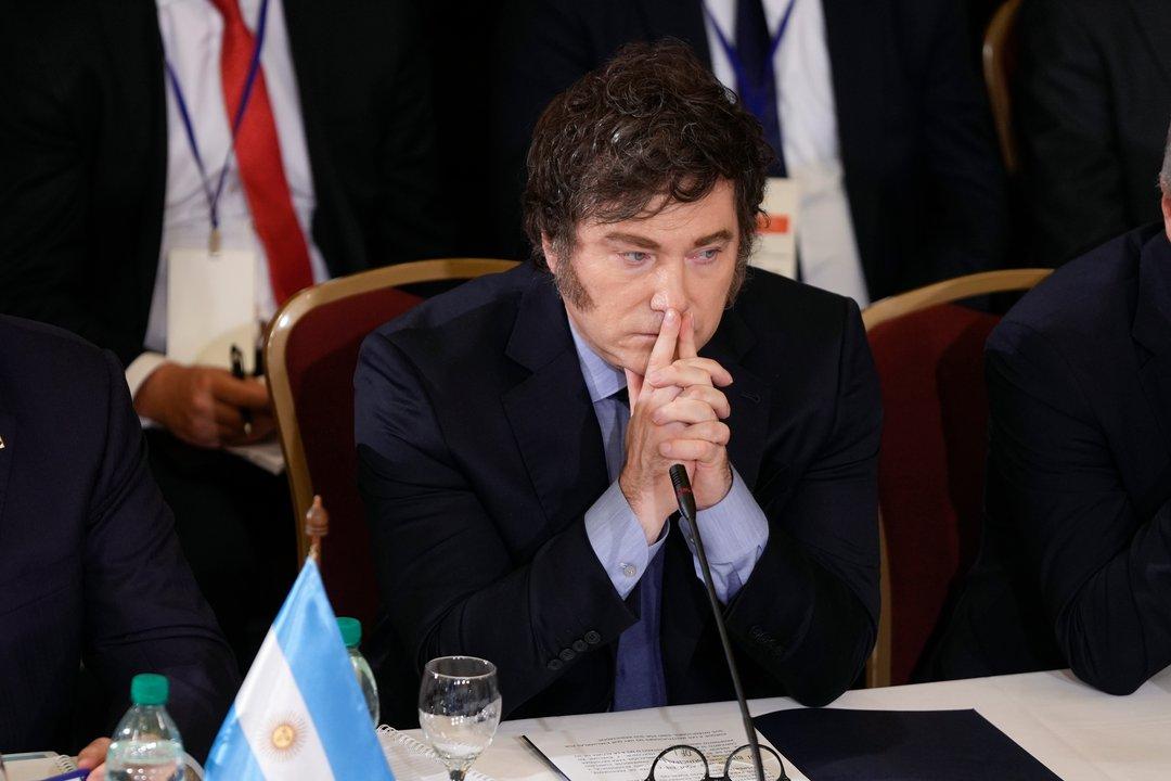 La mega motosierra de Milei- el Gobierno disuelve 7 organismos clave del Estado y hay conmocioacuten