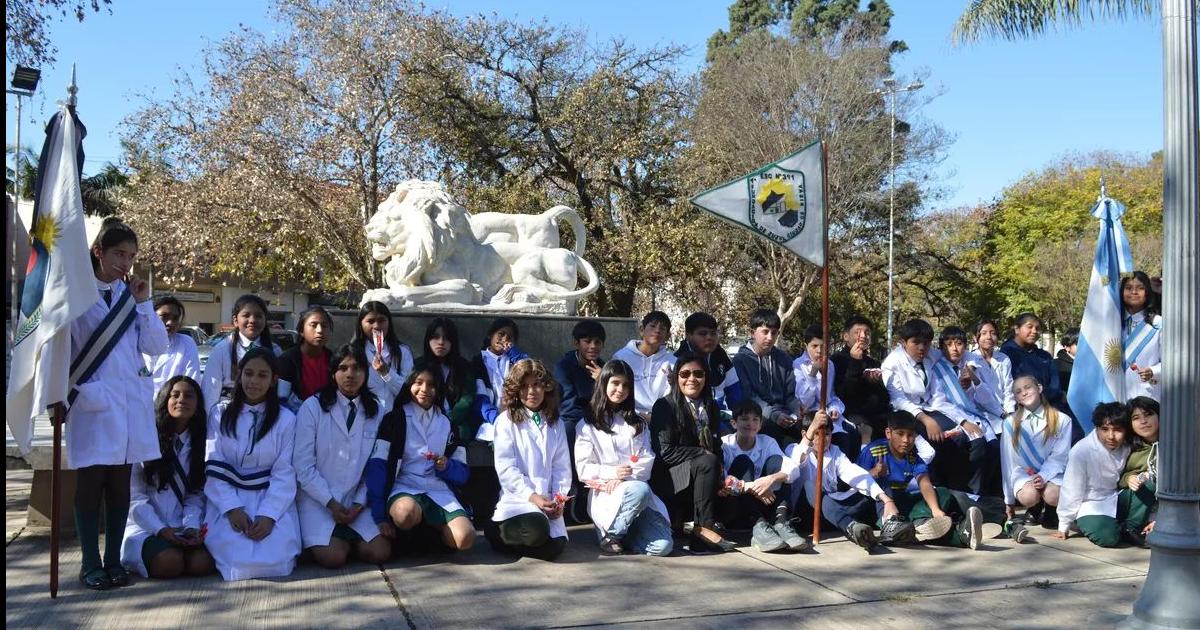 Homenaje al legado de Lola Mora en Ciudad de Nieva