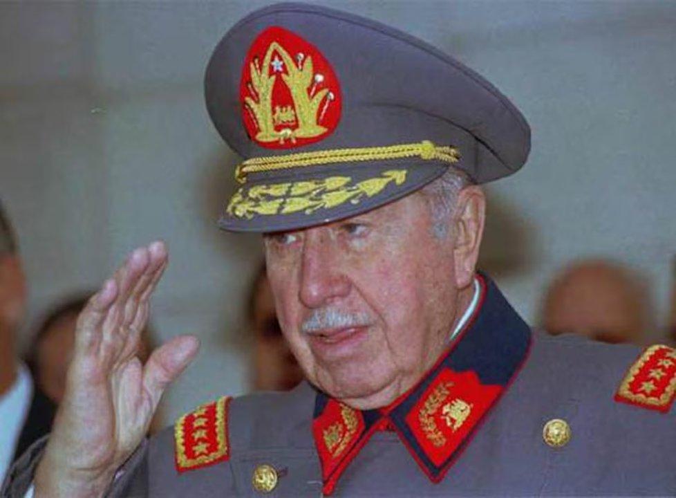 Chile firmoacute el decreto de expropiacioacuten del centro de detencioacuten y tortura Colonia Dignidad