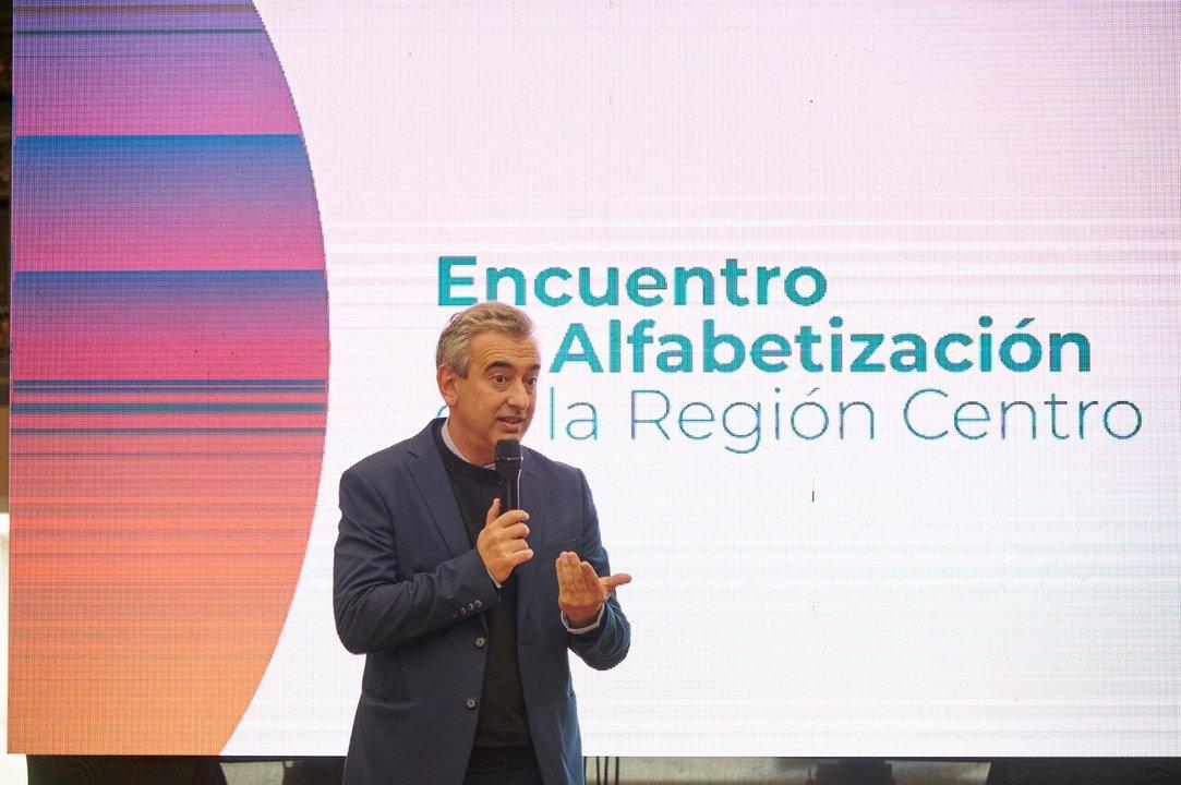 Pablo Javkin y maacutes de 20 intendentes del interior reclaman un reparto federal de los fondos nacionales