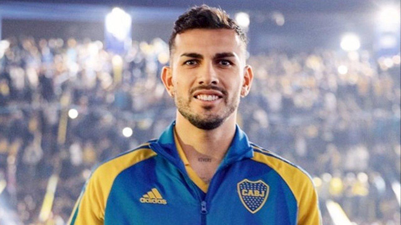 Paredes vuelve a Boca- ya llegoacute a la Argentina y se hace la revisioacuten meacutedica