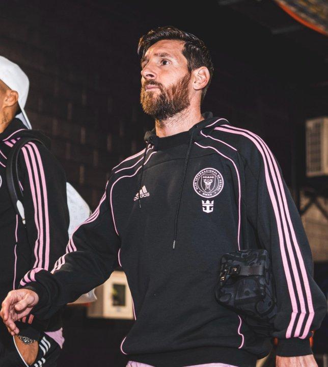 Video- Lionel Messi marcoacute un doblete para que el Inter Miami le gane por 2-0 al New England Revolution