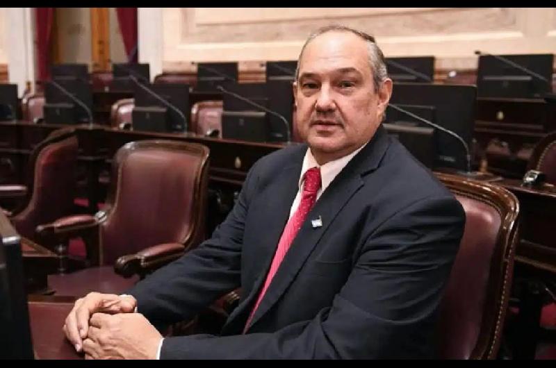 Senador por Salta hace responsable a Milei civil y penalmente por el deterioro de rutas nacionales
