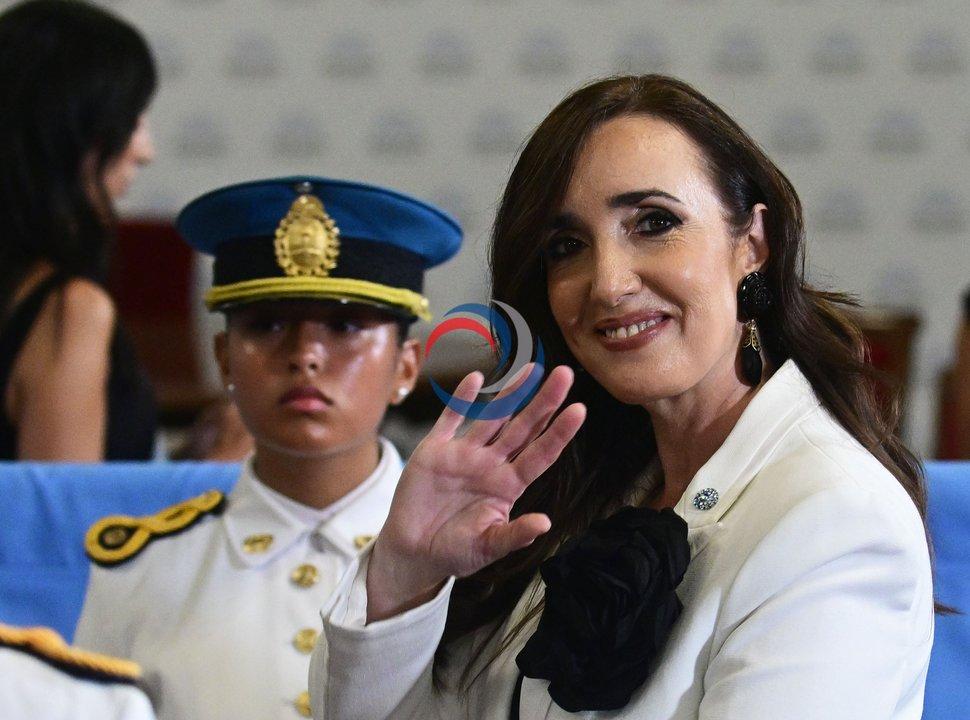 Villarruel le respondioacute a Bullrich- ldquoAntes de hacerse la picante repase la Constitucioacuten