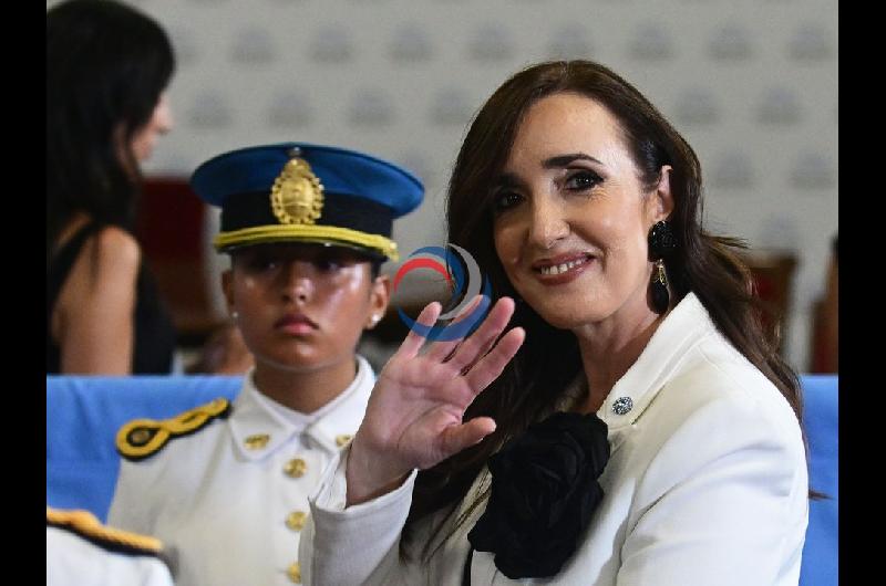 Villarruel le respondioacute a Bullrich- ldquoAntes de hacerse la picante repase la Constitucioacuten