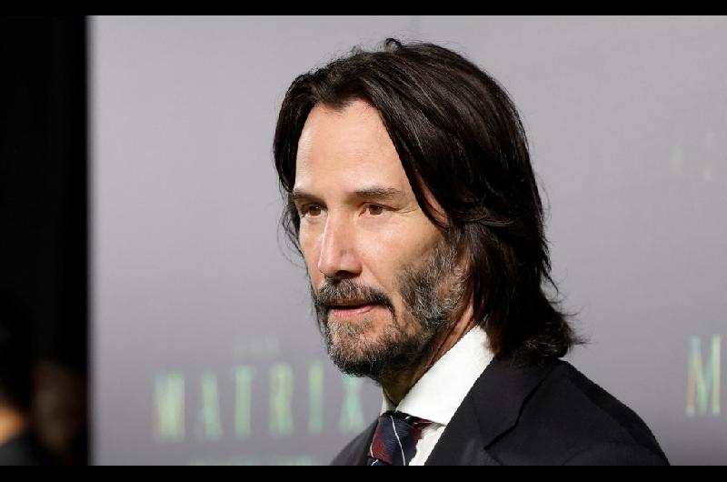 Keanu Reeves se sube a la fiebre de la Foacutermula 1