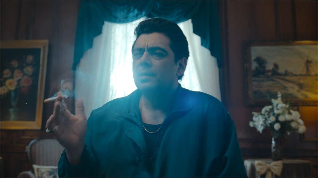 Del poder a las nueces- la nueva vida de Emir Yoma uno de los personajes maacutes poleacutemicos de la serie de Menem