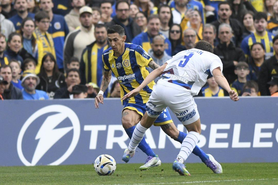 Con gol de Di Mariacutea Rosario Central igualoacute con Godoy Cruz en el retorno del campeoacuten del mundo a la Argentina