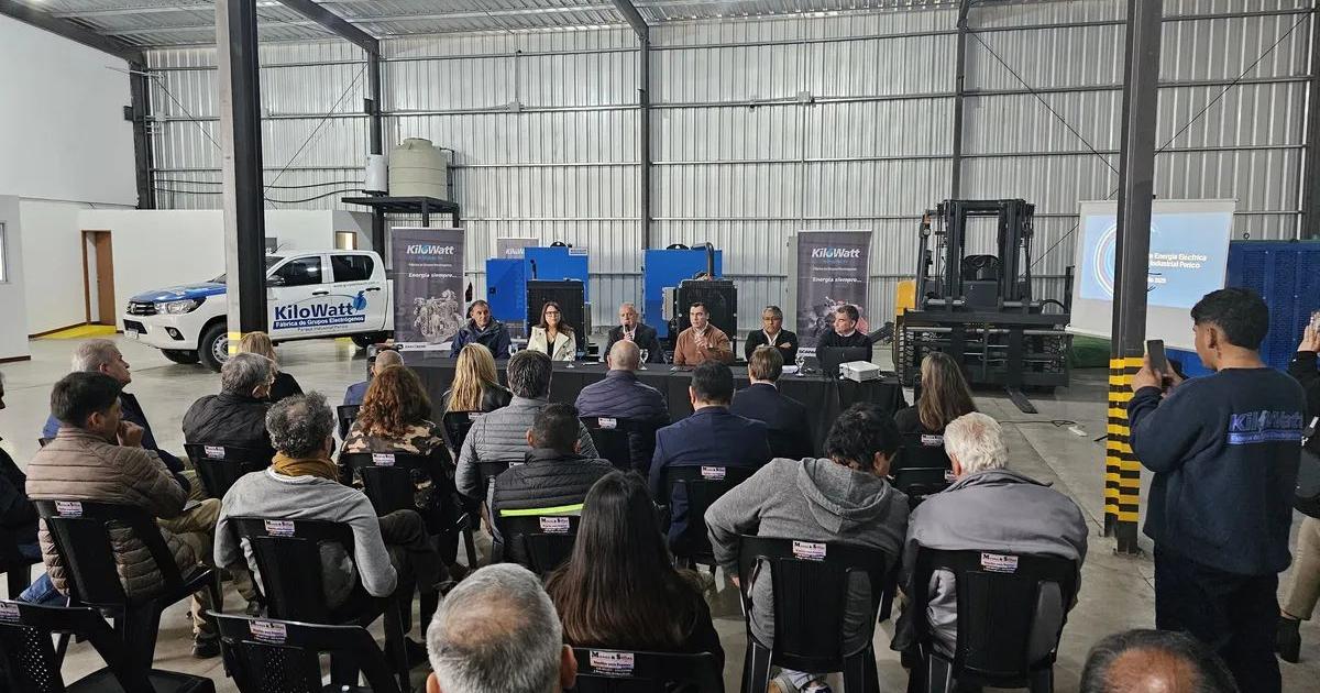 El gobierno anuncioacute obras de electrificacioacuten en el parque industrial de Perico