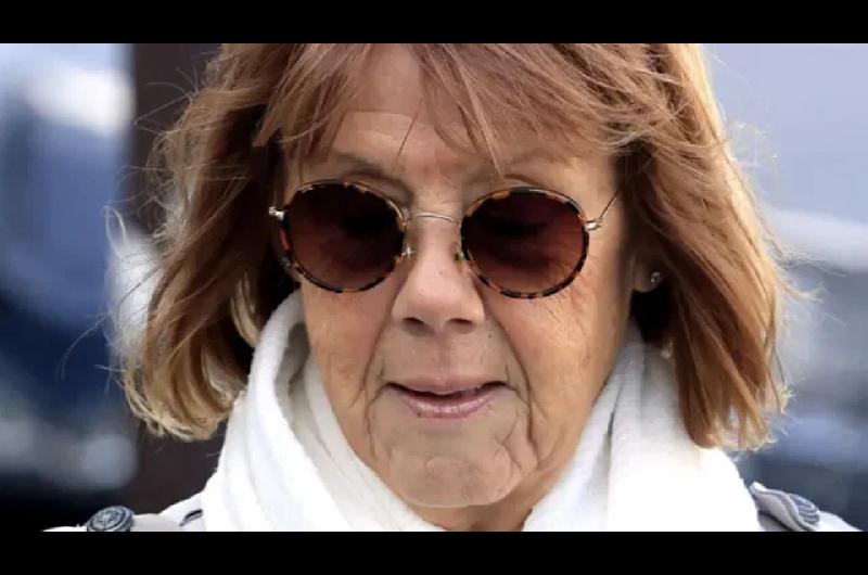 Gisegravele Pelicot fue distinguida con la Legioacuten de Honor del 14 de Julio