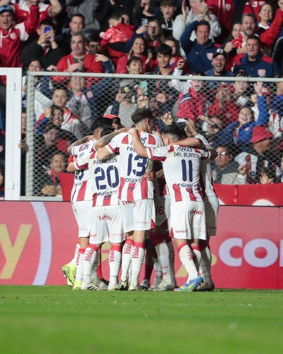 Unioacuten debutoacute en el Torneo Clausura 2025 con un triunfo ante Estudiantes por 1-0