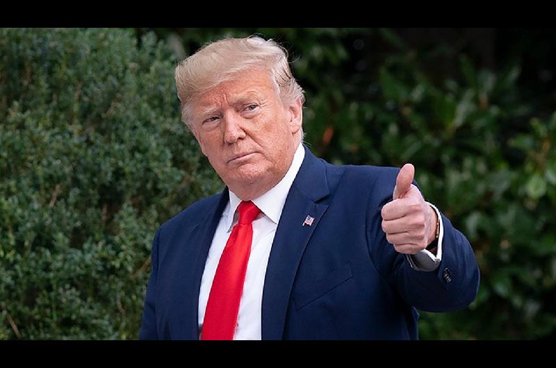 Trump anuncioacute que impondraacute aranceles del 10 -en-porciento- a los paiacuteses maacutes pequentildeos