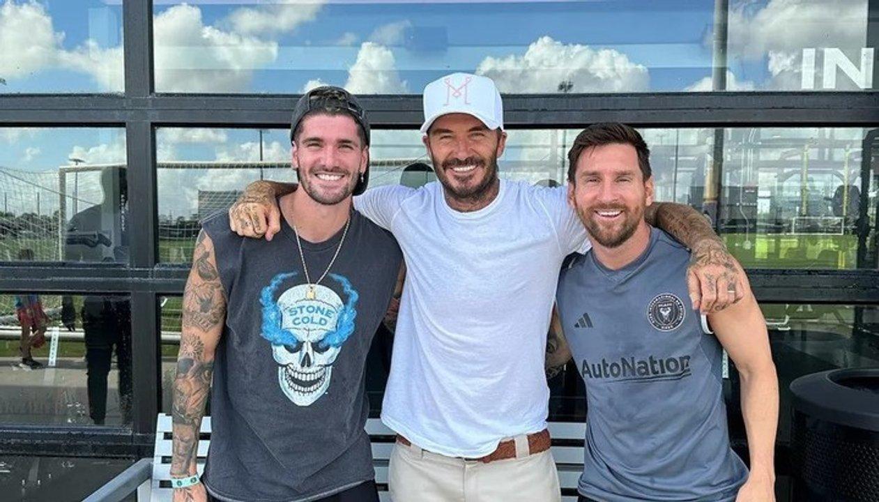 Rodrigo De Paul continuaraacute su carrera junto a Lionel Messi en el Inter Miami