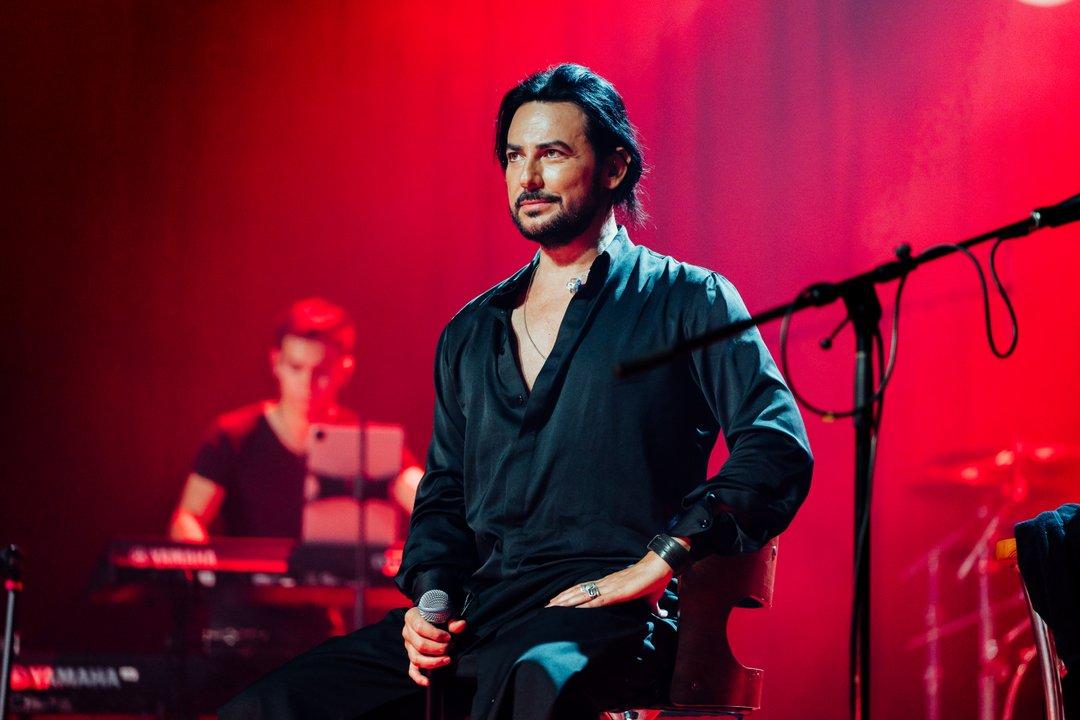 Furor por Beto Cuevas en Argentina- doble sold out en dos semanas