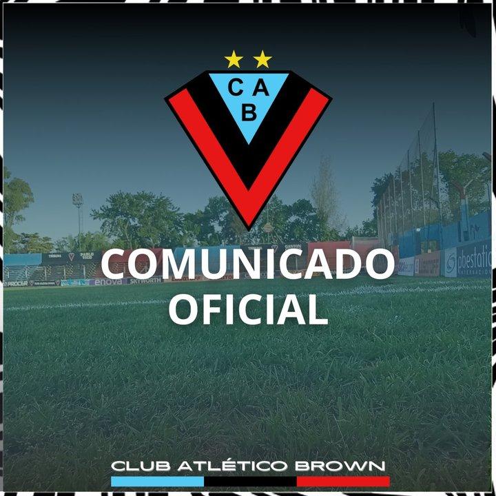 Brown de Adrogueacute suspendioacute a un teacutecnico de inferiores tras la denuncia de un juvenil
