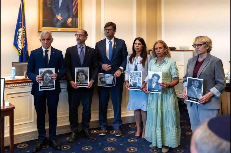 El histoacuterico y conmovedor homenaje del Congreso de EEUU a las viacutectimas del atentado a la AMIA