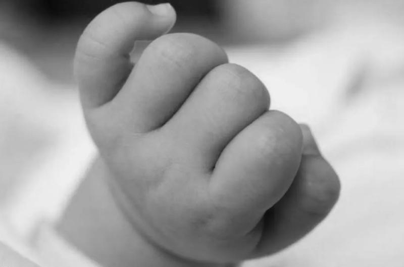 Un bebeacute fallecioacute tras intoxicarse con monoacutexido de carbono