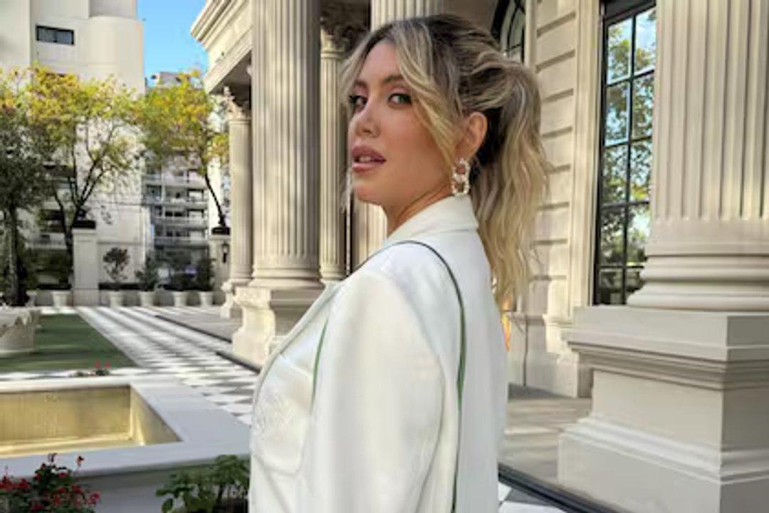 Wanda Nara comparte su vida de lujo en Bariloche- iquestquieacuten es el misterioso acompantildeante