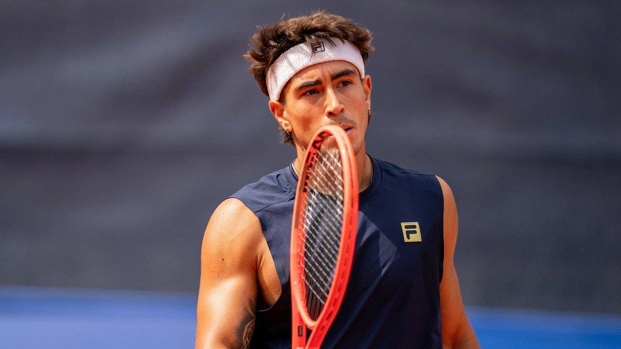 Comesantildea y Ceruacutendolo a cuartos de final en el ATP 250 de Gstaad