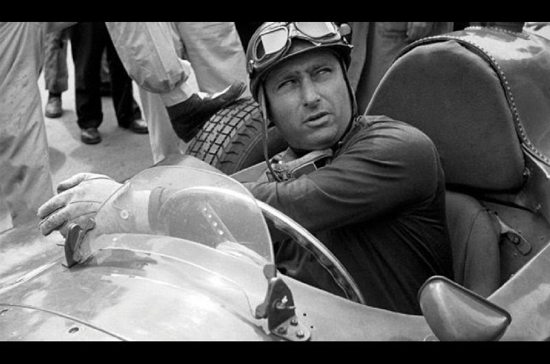 La Foacutermula 1 rinde homenaje a Juan Manuel Fangio- Un Iacutecono del Automovilismo internacional