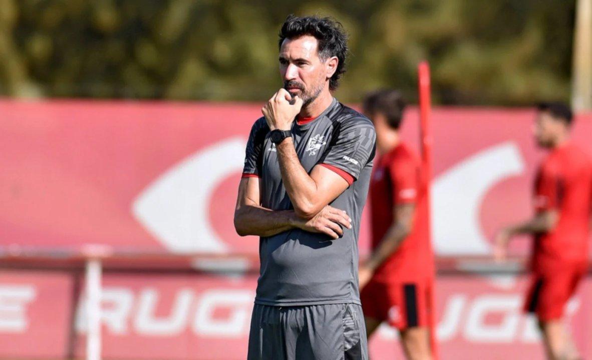 Eduardo Domiacutenguez dejariacutea de ser el entrenador de Estudiantes de La Plata