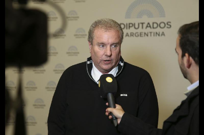 Presentan en Diputados un proyecto para la gestioacuten de residuos electroacutenicos