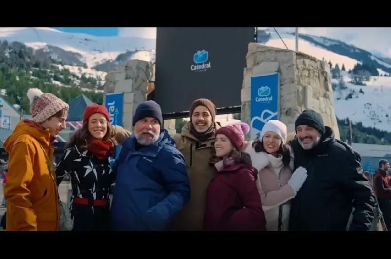 Coacutemo es Casi familia la comedia argentina-brasilentildea filmada en Bariloche que llega a Netflix