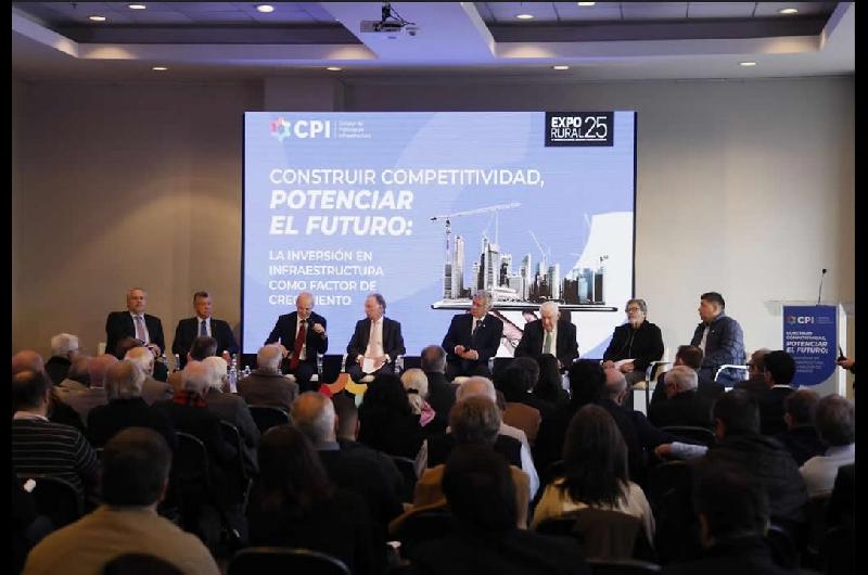 La impensada y poderosa alianza de empresarios y sindicalistas con un reclamo unificado para Javier Milei