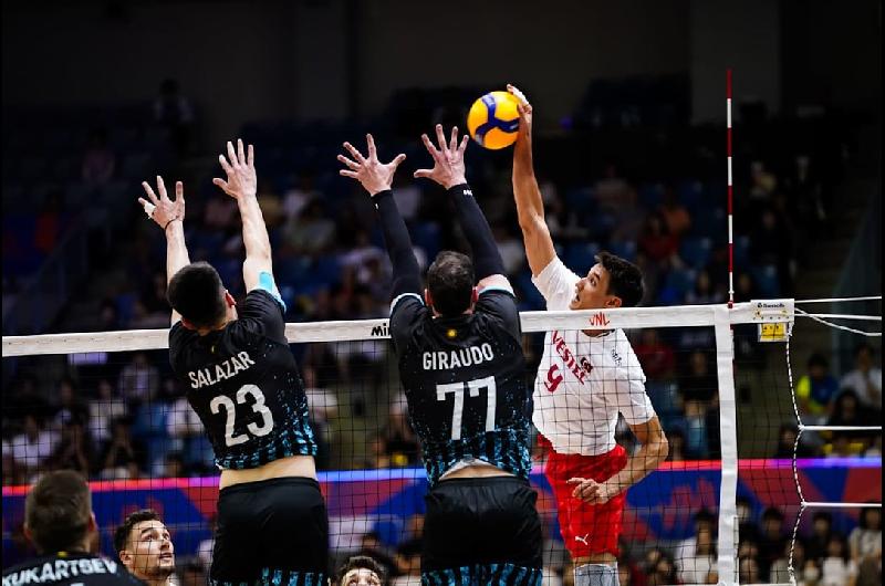 Argentina concluyoacute su participacioacuten en la VNL 2025 con una victoria ante Turquiacutea
