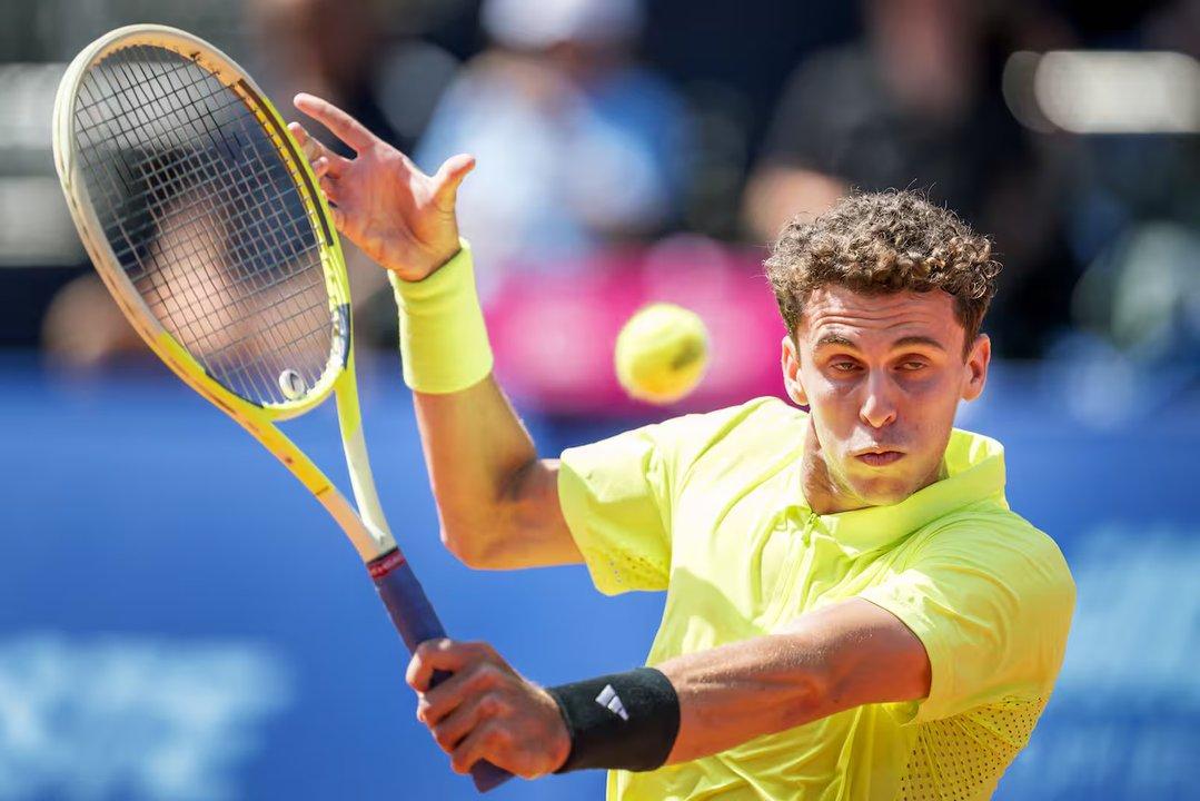 Ceruacutendolo cayoacute en la final del ATP de Gstaad ante Bublik