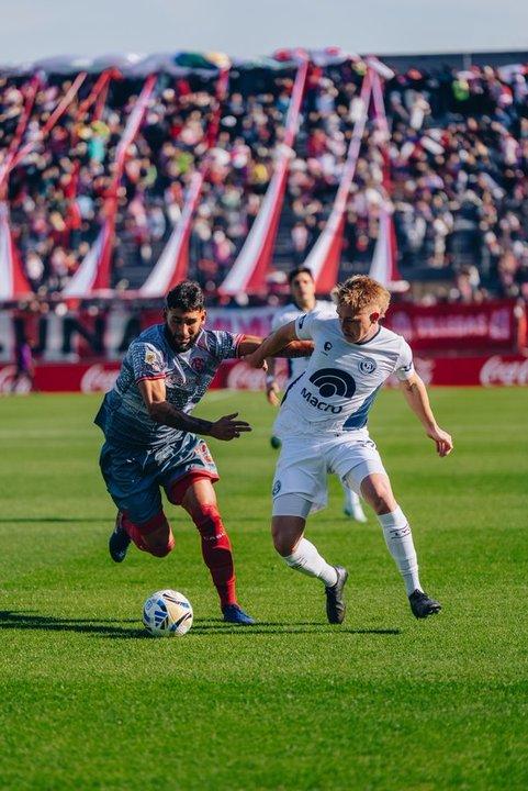 Independiente Rivadavia goleoacute a Barracas Central por el Torneo Clausura 2025