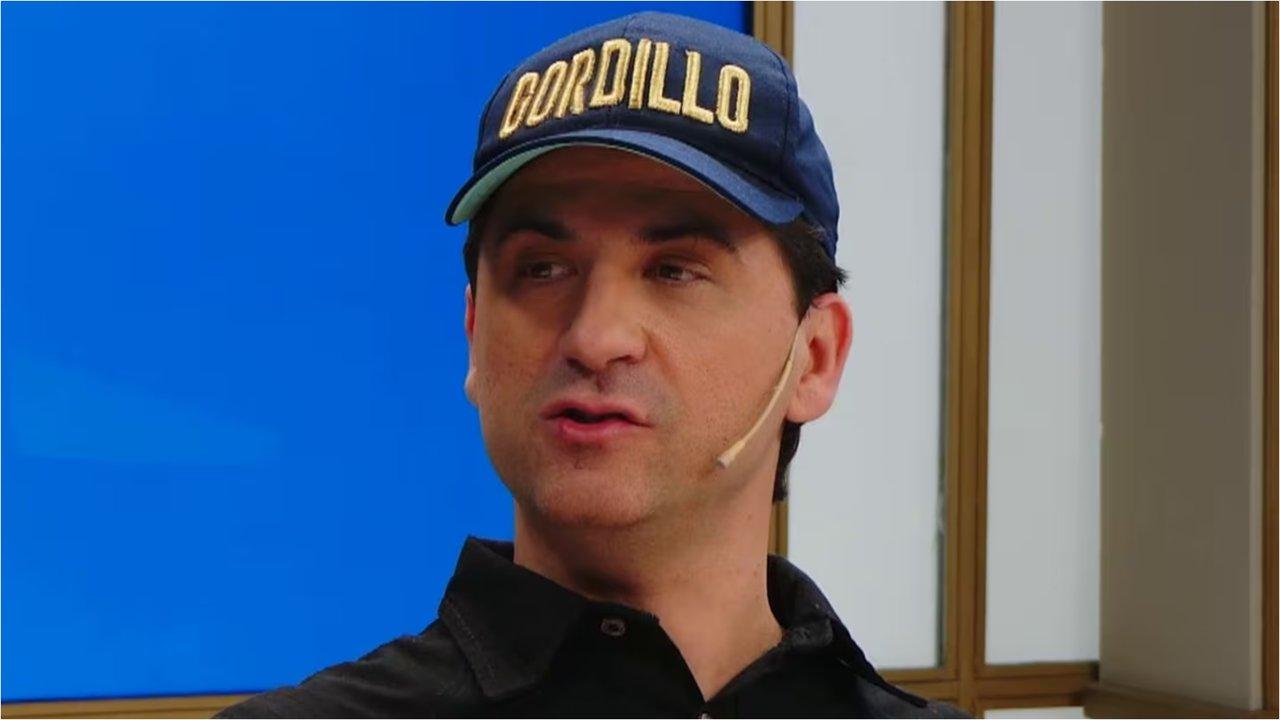 Es un nombre vos debeacutes ser Martiacutenez- la desopilante historia de coacutemo nacioacute el Oficial Gordillo