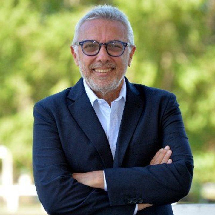 Somos Buenos Aires apunta a romper la polarizacioacuten entre LLA y el kirchnerismo afirmoacute Zamora