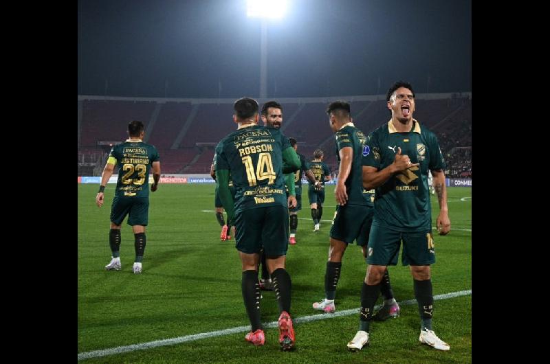 Bolivar superoacute sin problemas a Palestino y avanzoacute a los octavos de final de la Copa Sudamericana