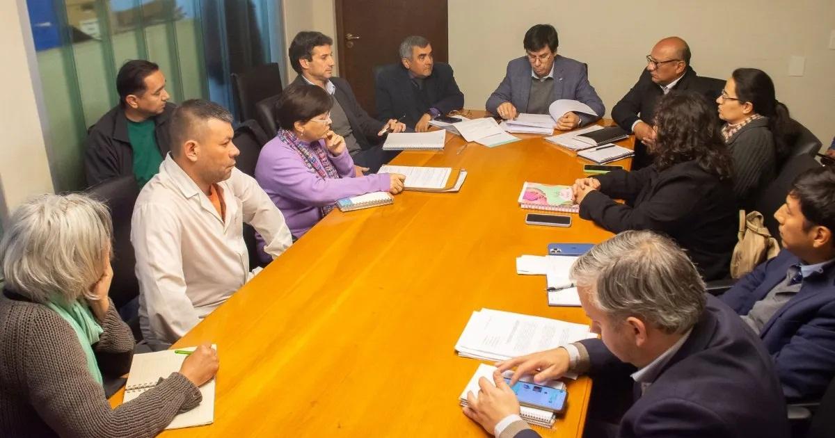 El Gobierno impulsa aumento salarial y mejora en las asignaciones