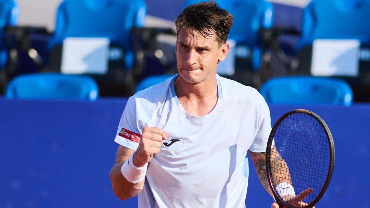 Ugo Carabelli no pudo avanzar a la final del ATP 250 de Umag