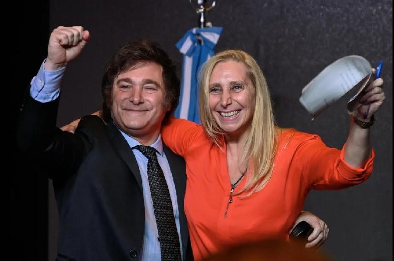 Milei sobre el cierre de listas y su hermana Karina- La pastelera los llenoacute de