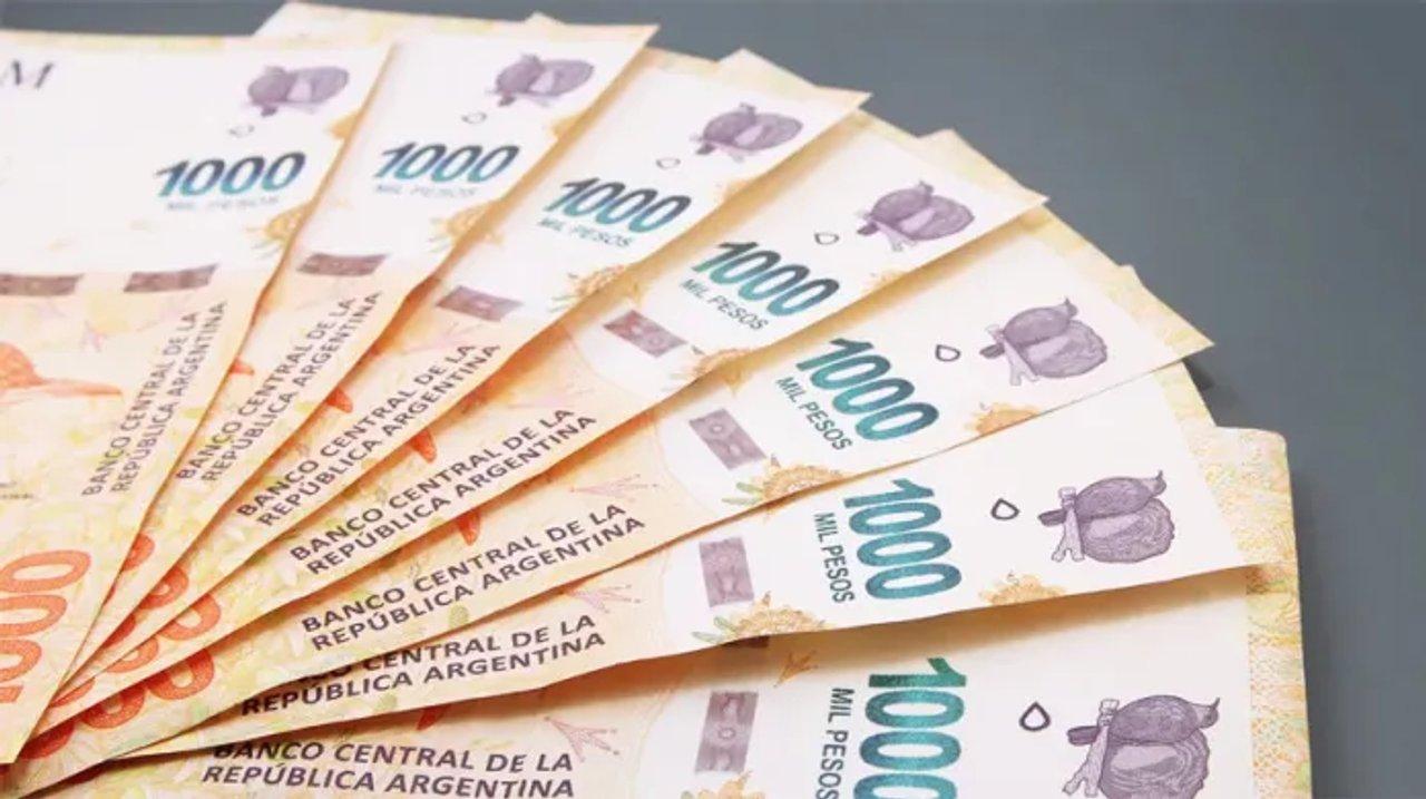 Vivir sin trabajar- cuaacutento hay que depositar en un plazo fijo para ganar una Canasta Baacutesica Total por mes