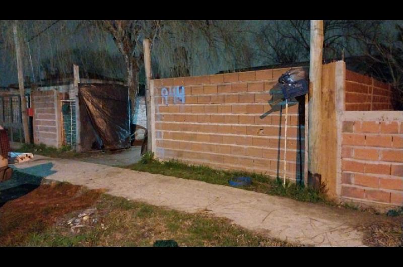 Femicidio en Berisso- un hombre asesinoacute a balazos su pareja adelante de su hijo de 7 antildeos