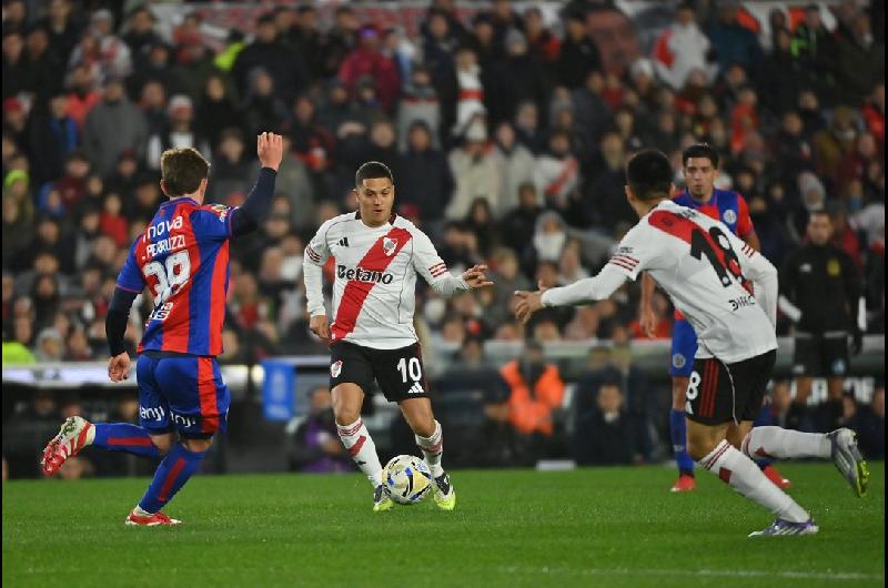 Juanfer Quintero tras su regreso a River- ldquoEstoy muy contento de volver a jugar en el Monumentalrdquo