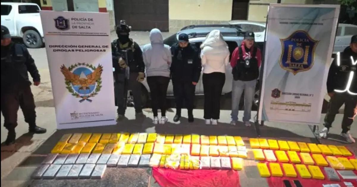 Una ledesmense dijo que la atacaron a tiros pero le hallaron 90 kilos de cocaiacutena