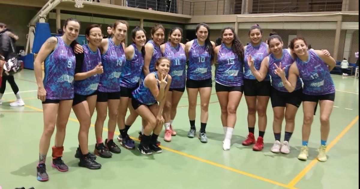 Buena actuacioacuten de jujentildeas en el Argentino